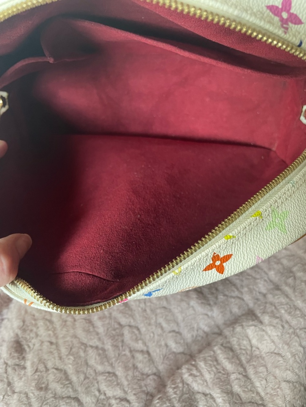 Louis Vuitton White Murikami Monogram Trouville - Picture 9 of 11
